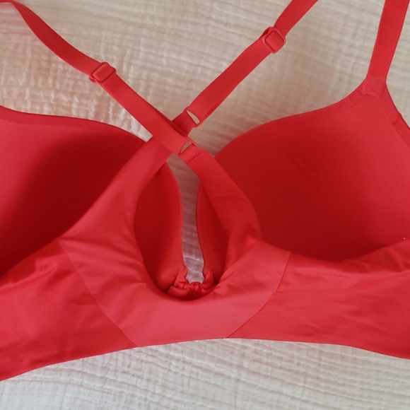 Red victoria secret razor black bra - Picture 3 of 4